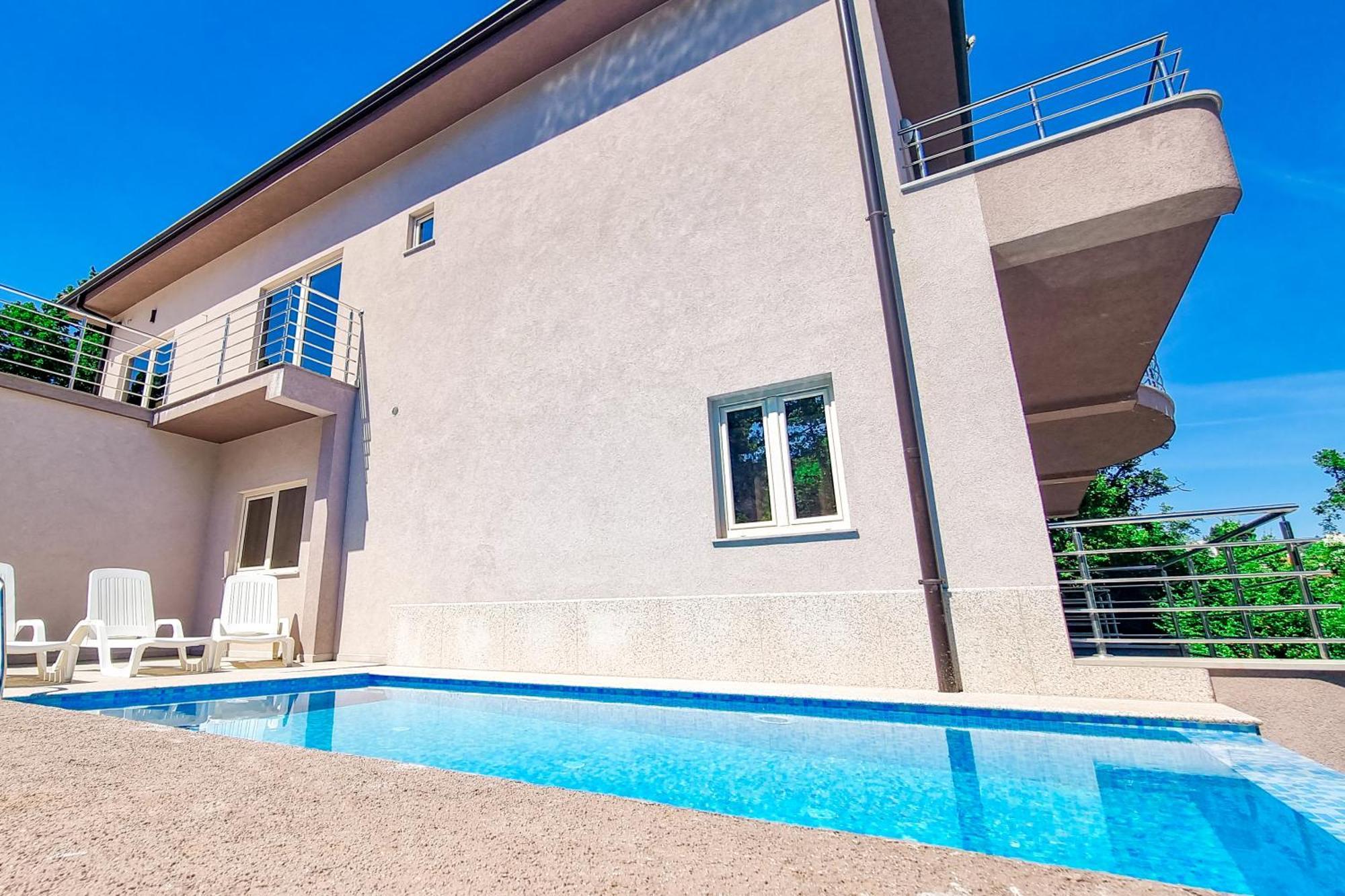 Guest House Manuela Опатия Екстериор снимка