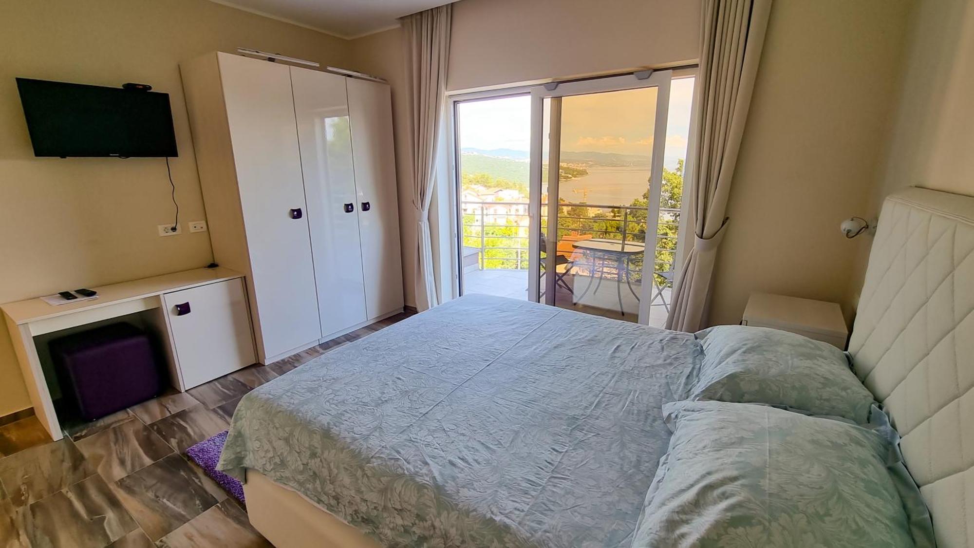 Guest House Manuela Опатия Екстериор снимка
