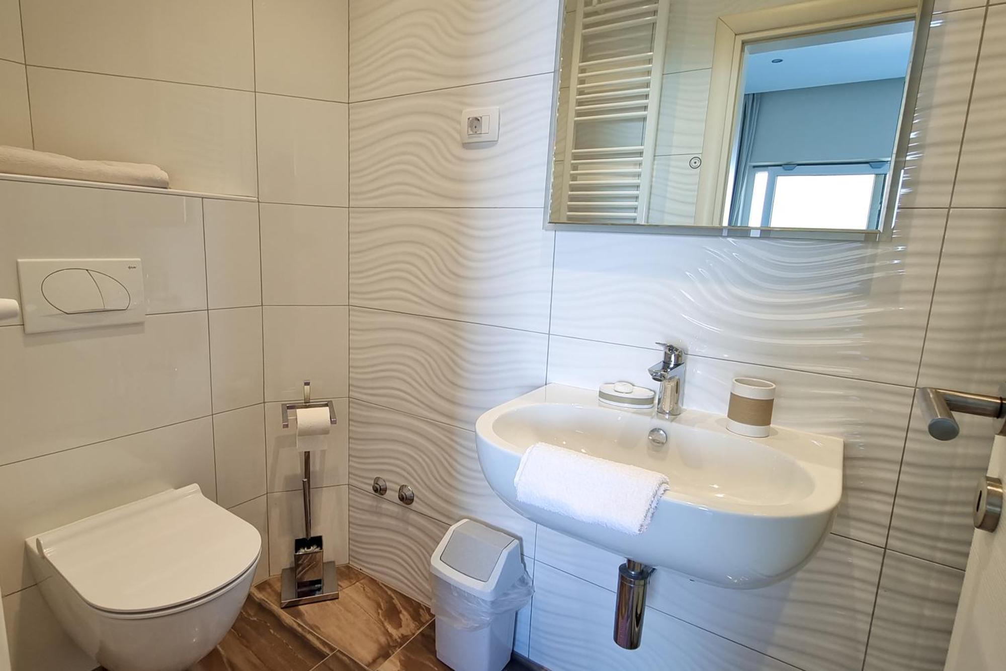 Guest House Manuela Опатия Екстериор снимка