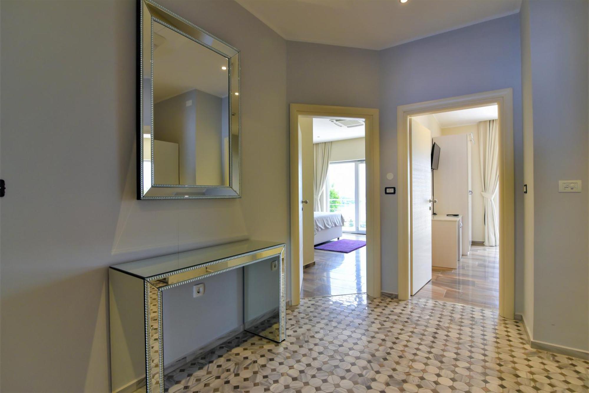 Guest House Manuela Опатия Екстериор снимка